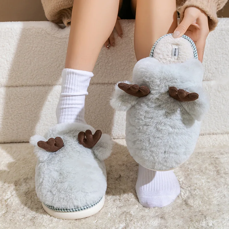 Fluffy Fur Soft Thick Bottom Indoor Slippers Women 2025 Winter Antlers Decorated Furry Christmas Slippers Couple's Home Slides