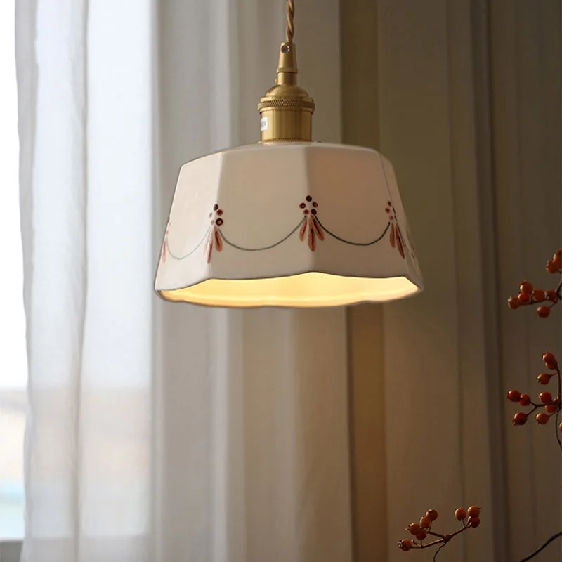 Japanese Retro Brass-Glazed Printed Ceramic Chandelier Simple Bedroom Bedside Restaurant Bar Entrance Bay Window Light