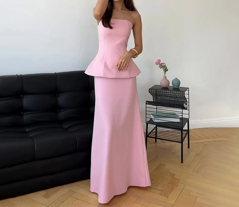

2025 Women's New Solid Color Sleeveless Strapless Top Hip Hugging Long Skirt Set