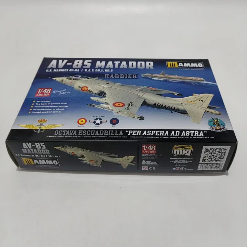 KINETIC Assemble Plastic Model Kit K8505 1/48 Harrier AV-8S Matador-Spanish, American, British Versions
