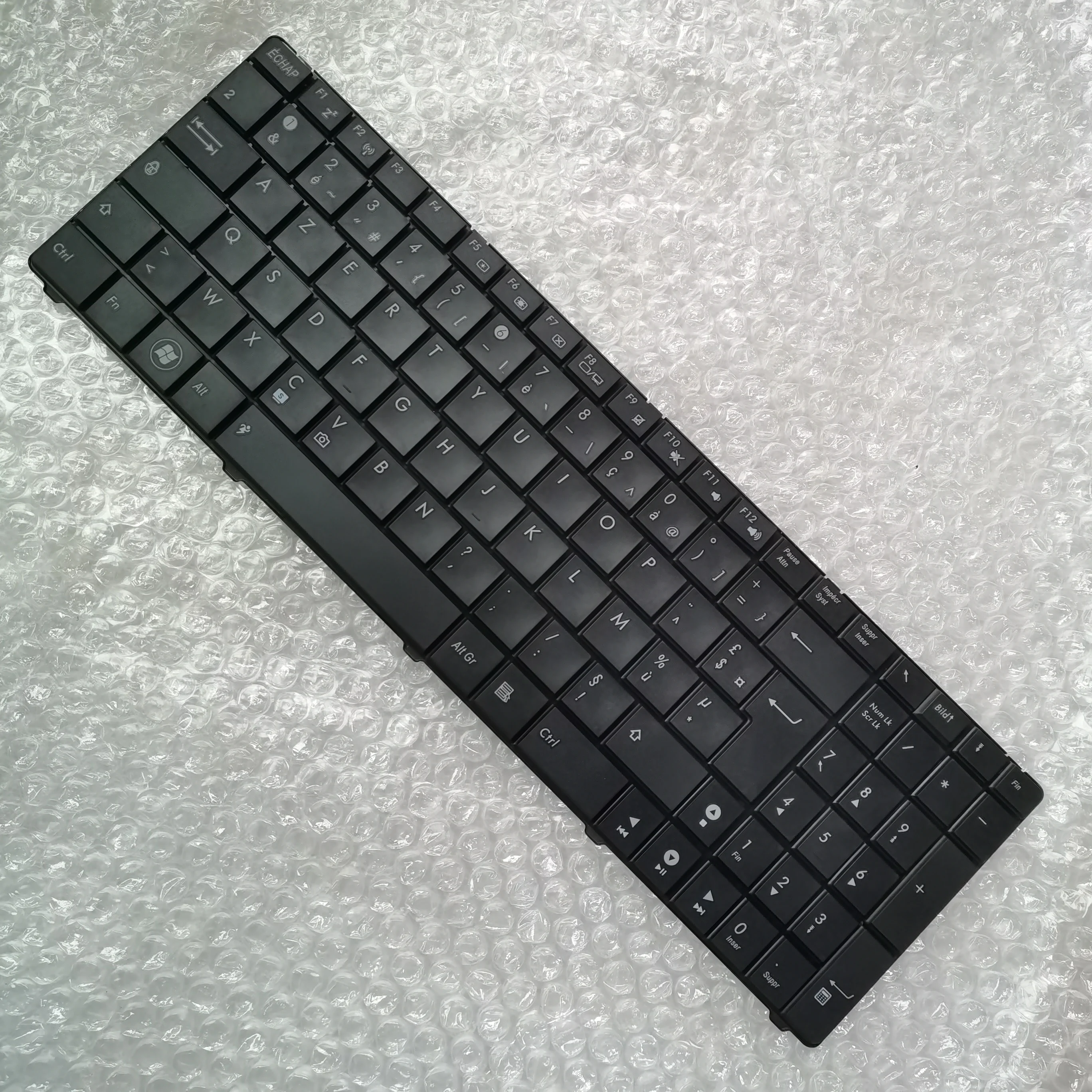 XIN AZERTY Clavier For ASUS K50X K71 K50ID K50IE K50E X50A K72 K50A K62 K70 K50IJ K50IN K51 K60 X5D K50AF French Keyboard FR