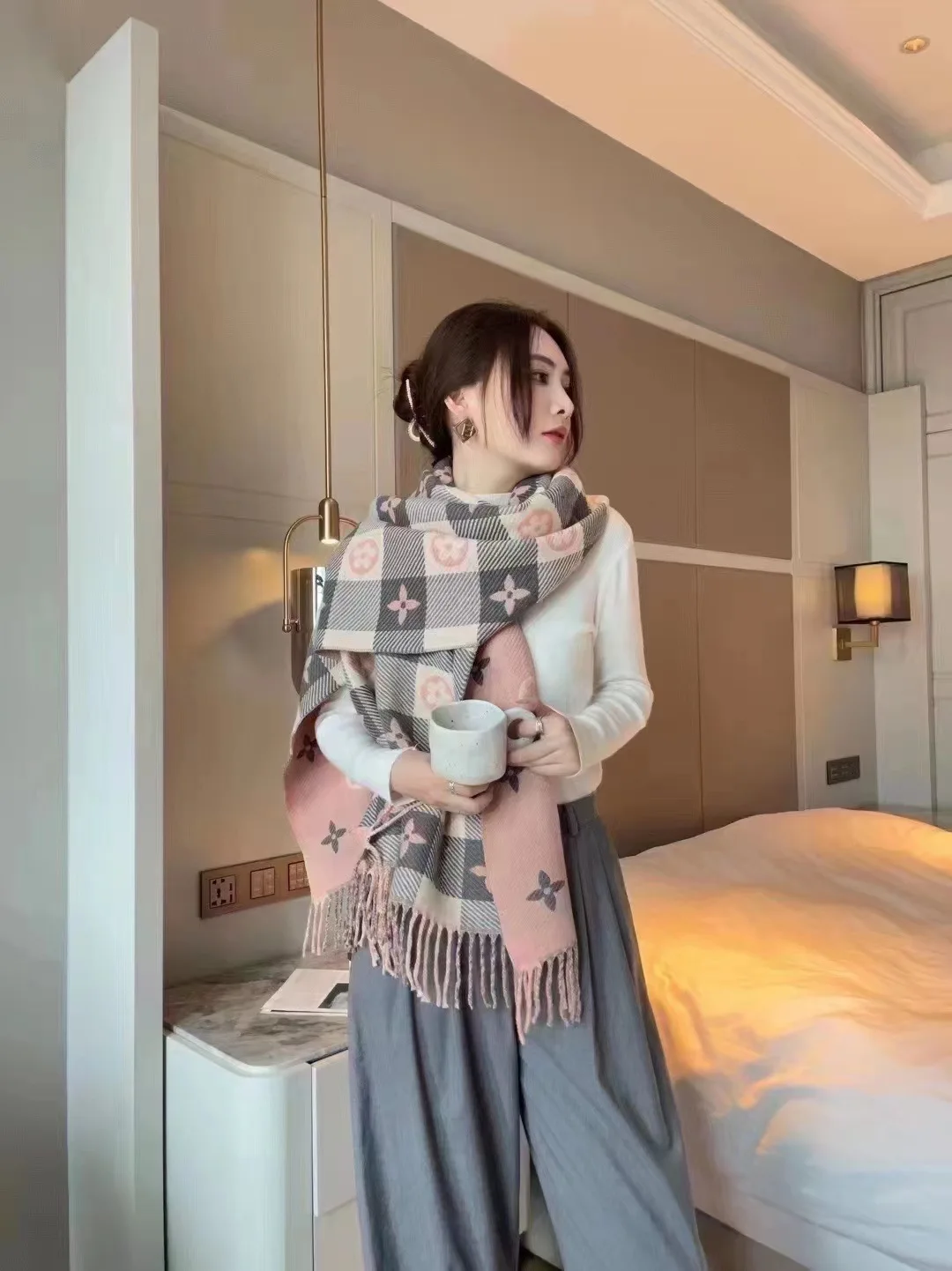 Écharpe épaisse semblable au cachemire pour femme, écharpe longue chaude à carreaux, cœur mignon, à la mode, pour Couples, en Fiber de Polyester Saya, hiver