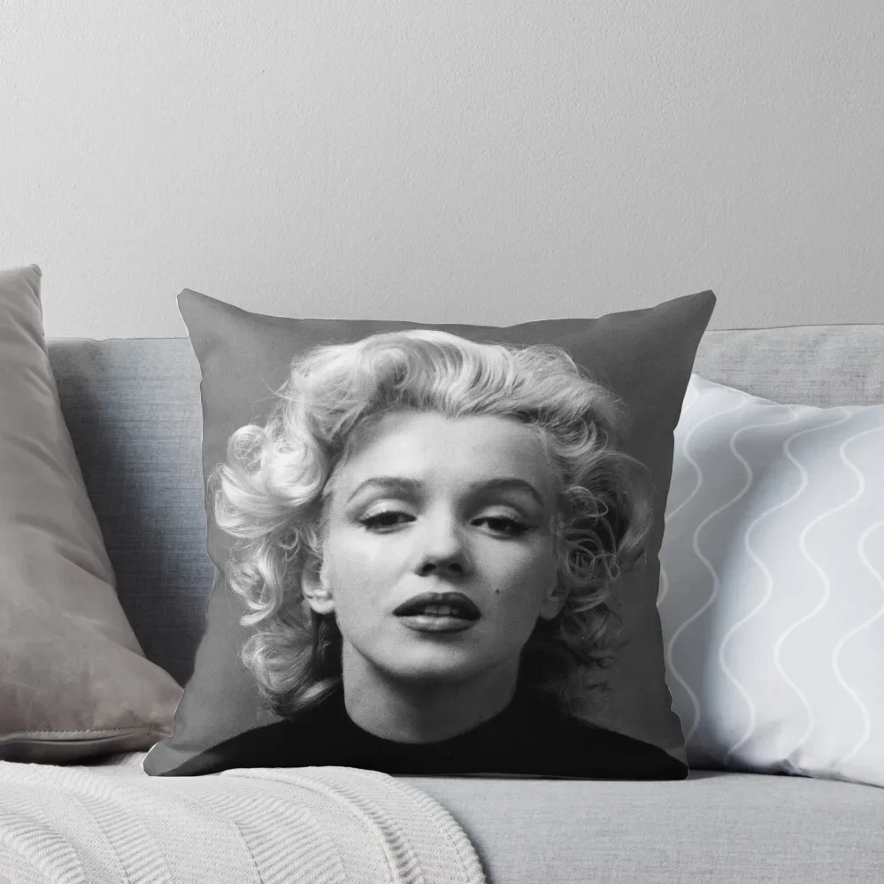 

Vintage: Marilyn Monroe (Black&White) Throw Pillow