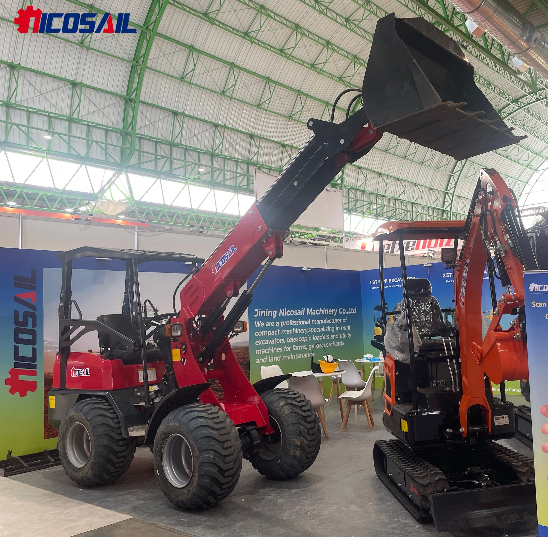 

Сочлененный погрузчик ZL918 грузоподъемностью 800 кг с сертификатами CE и EPA для строительства и обработки материалов на фермах