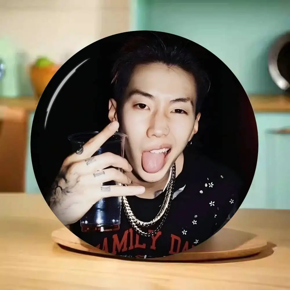 B-boy Jay Park Creative Pins Funny Faces Round Snap-in Brooch Badge Backpack Hat Accessories Jewelry Gifts