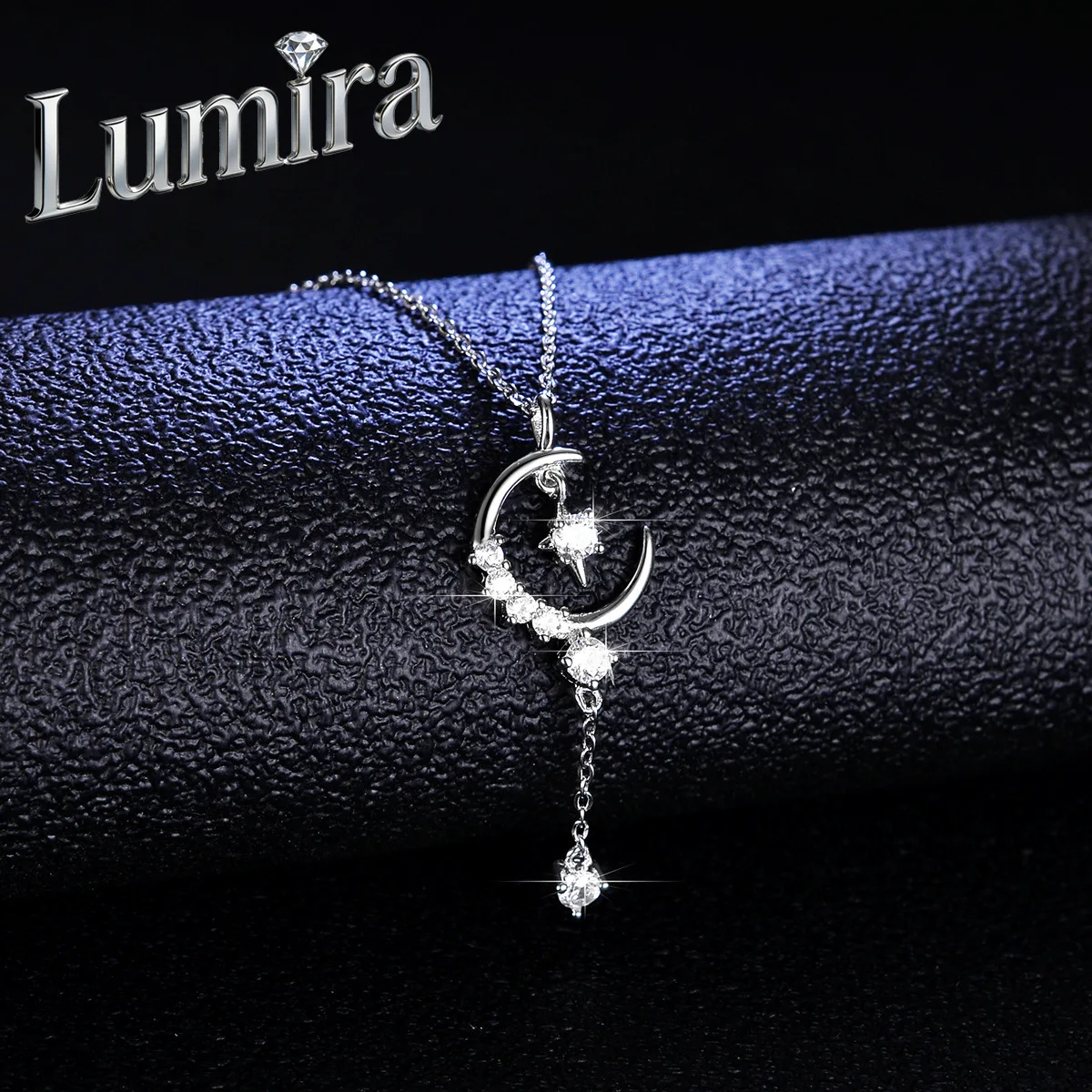 Lumia Fashion Star Moon Tassel Pendant Necklace Platinum PT950 1 Carat Moissanite Necklace for Women Party Charm Jewelry