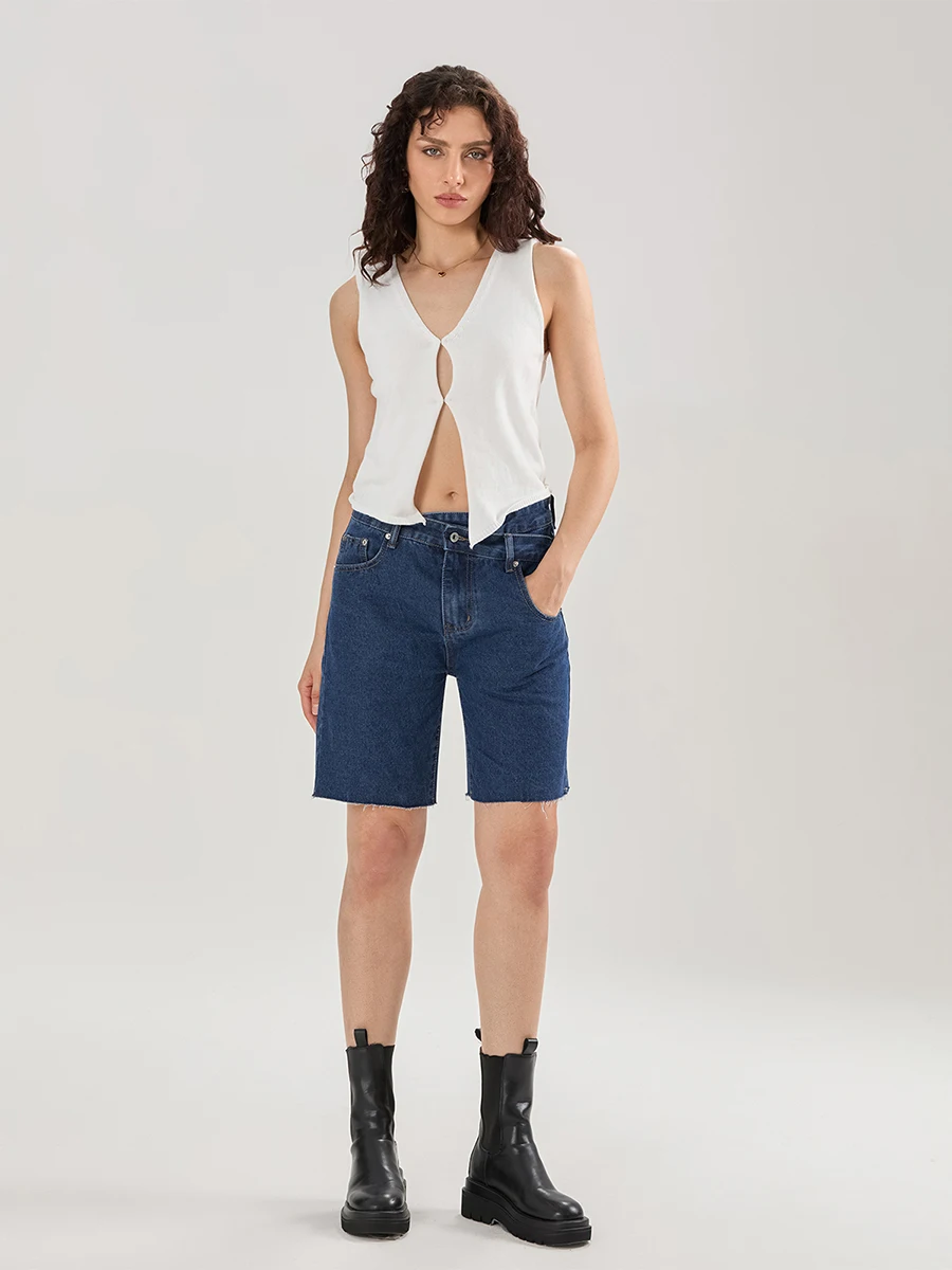 Pantalones cortos vaqueros cruzados para mujer, Shorts informales de cintura alta, pierna recta hasta la rodilla, asimétricos con bolsillos, 2024