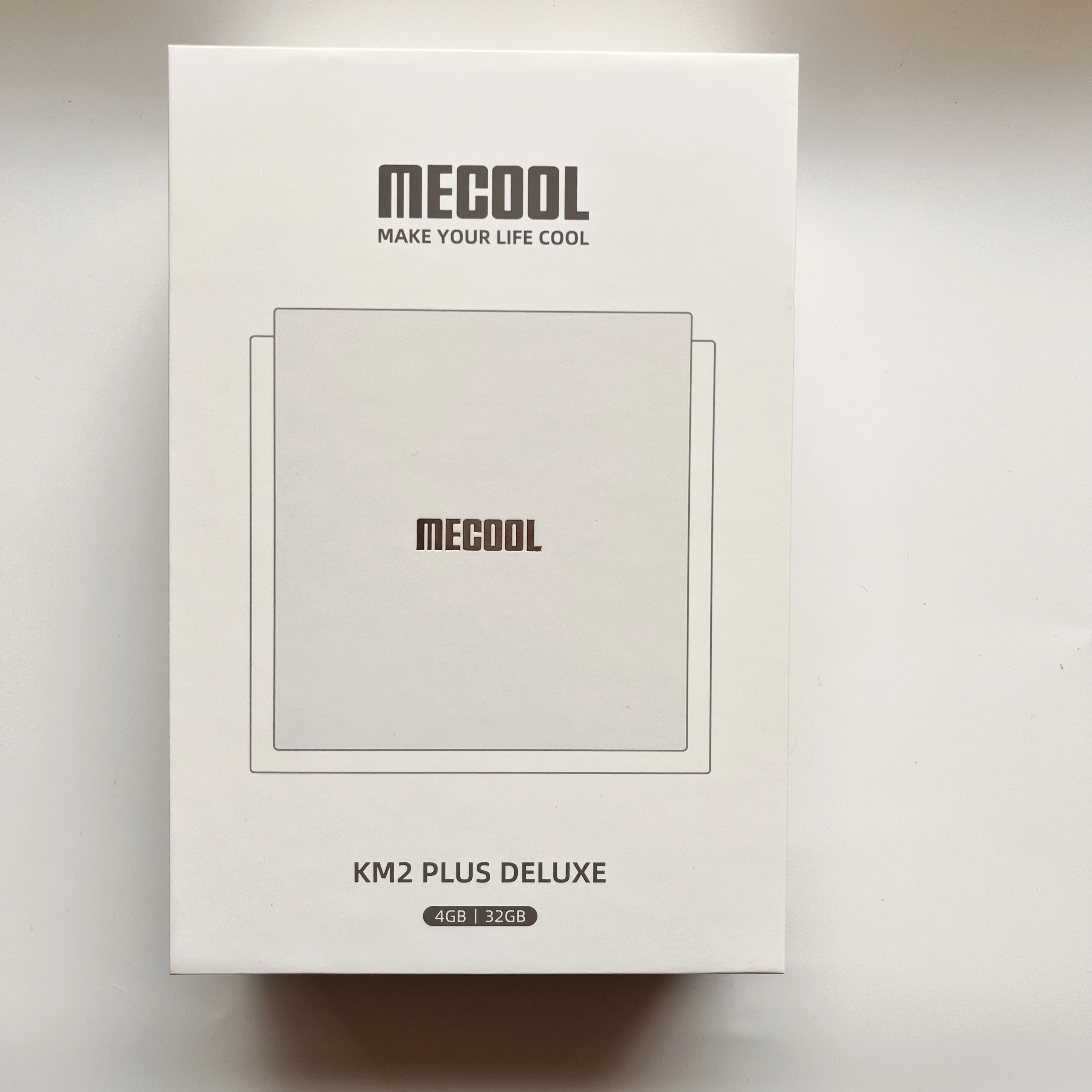 مراجعات وتحليلات لجهاز Mecool KM2 Plus: أفضل خيار للاستمتاع بالفيديو عالي الدقة