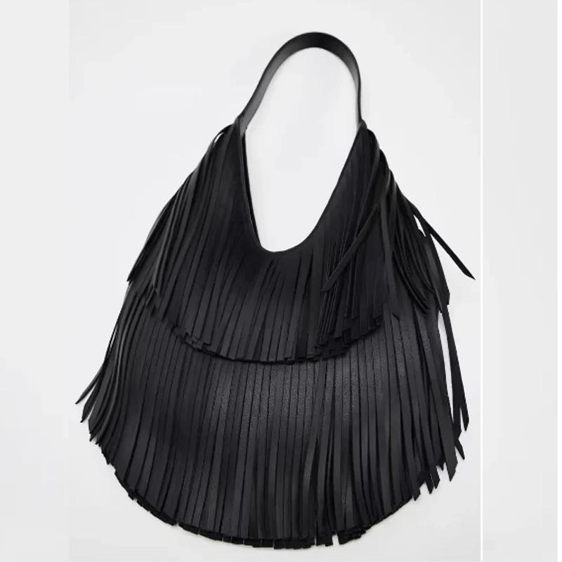 Fashion Crossbody Bag Large Capacity Women Tassels Shoulder Bag Minimalist Fringe Hobo Bag Solid Color for Party Vacation Bag image 2