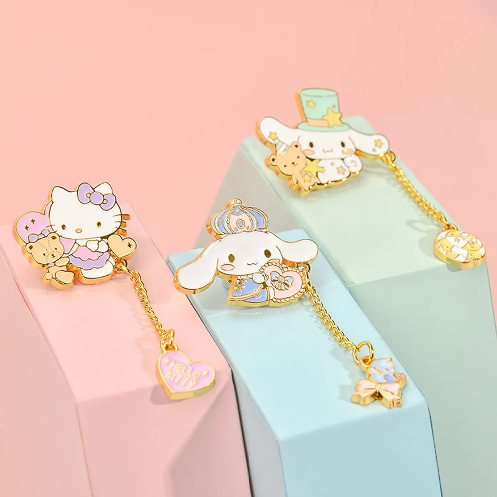 

Эмалированные булавки в стиле аниме Sanrio Hello Kitty Kuromi, цепочка с кисточками, кулон, брошь для куртки, значок, булавки для лацканов, аксессуары для рюкзака