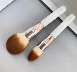 LM Powder Foundation Makeup Brushes - Luxuriously Large Bronzer Full Coverage Liquid Cream Foundation Cosmetics Brush Tools