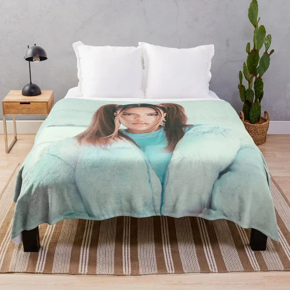 

KAROL G Throw Blanket Cozy Napping Blanket Gift for Mom Dad