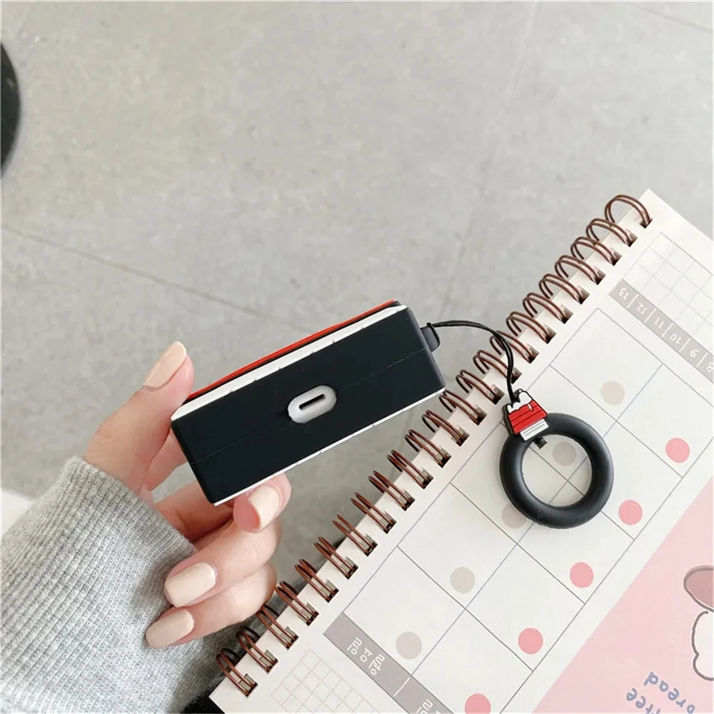 MINISO Snoopy Earphone Case for Airpods Pro 1 2 3 Cartoon Silicone Wireless Bluetooth Earbuds Protective Cover With Lanyard