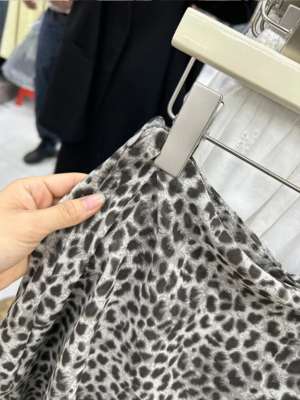 Unique Beautiful Asymmetrical Leopard Print Chiffon Half Skirt Women's Summer High Waist A-Line Cake Skirt Cool Feeling Polye...