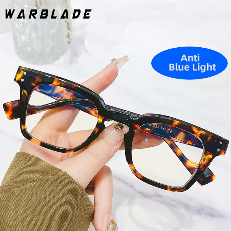 

New Simple Anti Blue Light Glasses Women Men Classic Square Eyeglasses Small Frames Transparent Computer Glasses Oculos Feminino