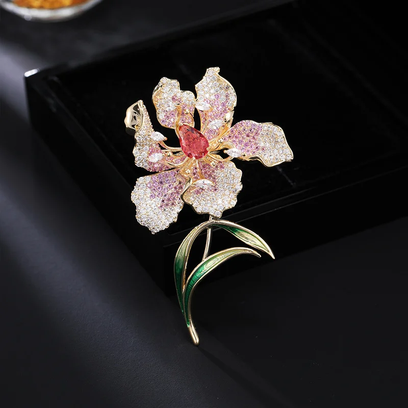 Jewelry heavy industry exquisite gradient flower brooch feminine light luxury corsage sweet fashion suit coat accessories