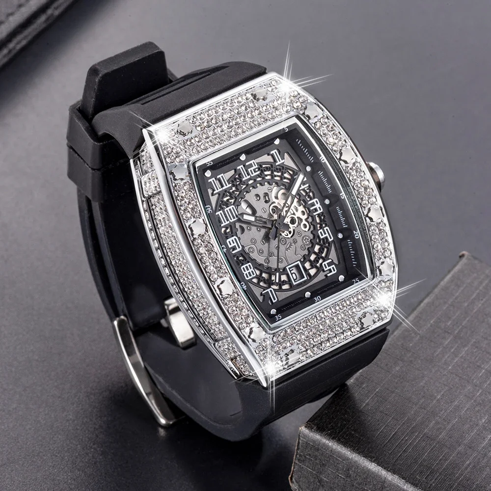 

Designer Men Watch Luxury Bling Diamond Watch for Men Fashion Quartz Wristwatch Man Hip Hop Iced Out Men's Watches Tonneau Clock