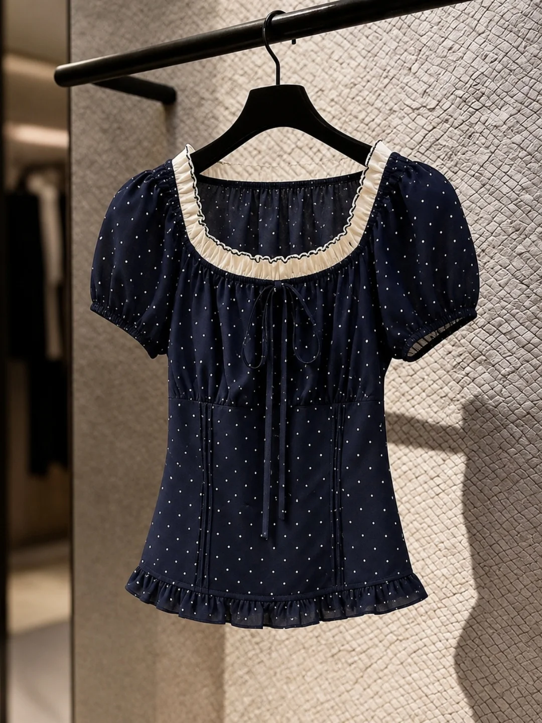 

Korean Style Polka Dot Short Sleeve Shirt Women's Fashionable Color Block Design Summer New Arrival Straight Cut Commute Wind