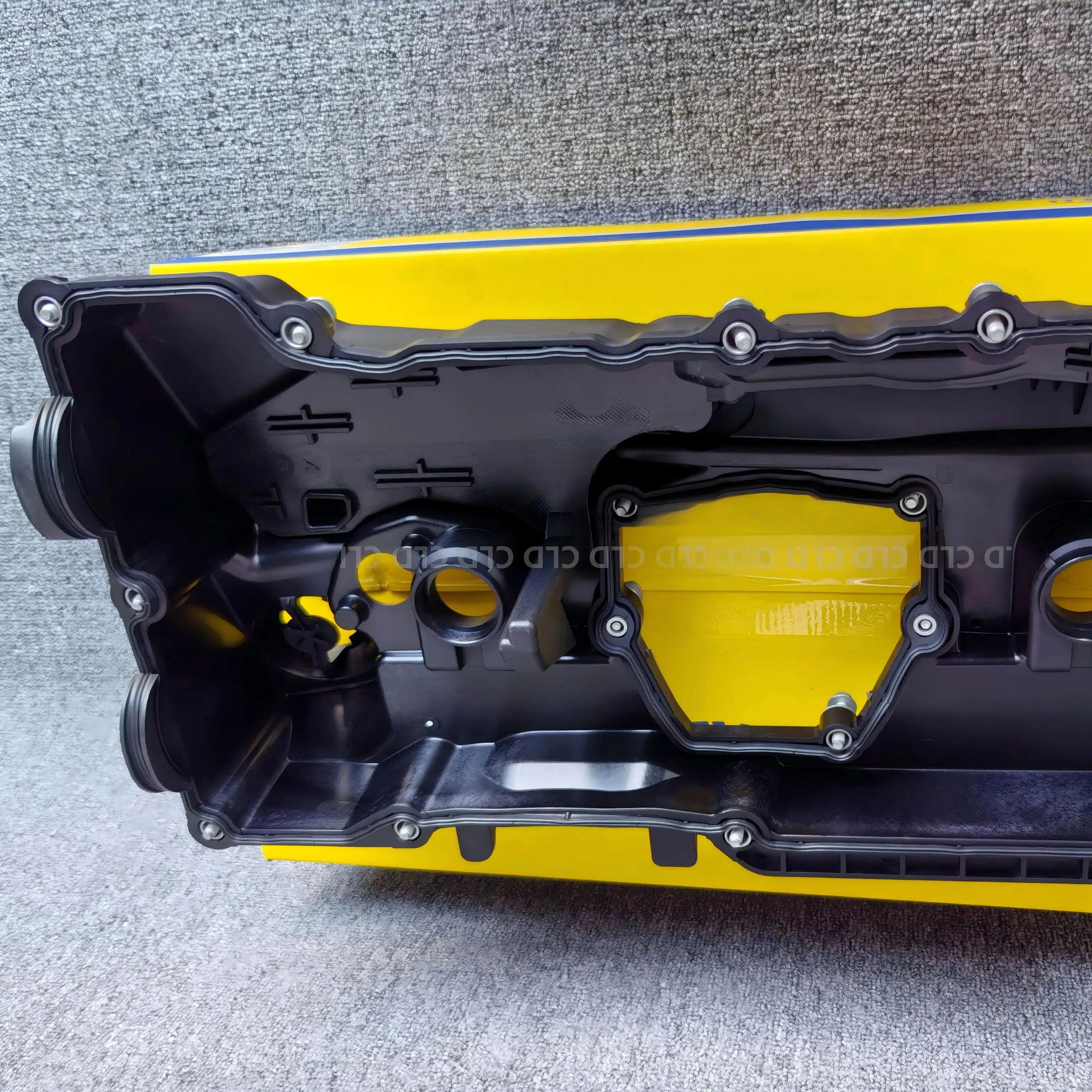 Engine cylinder valve cover 11128645888 is suitable for BMW 1 3 5 X1 X3 Z4 1.8i 2.0i N46 genuine Marelli