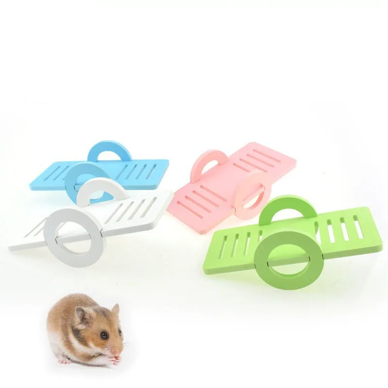 Pet Hamster Wood Seesaw Pig Small Play House Exercise Toy Pet Dog Cat Animal Toy Funny Rat Mouse Chinchillas Guinea Toy