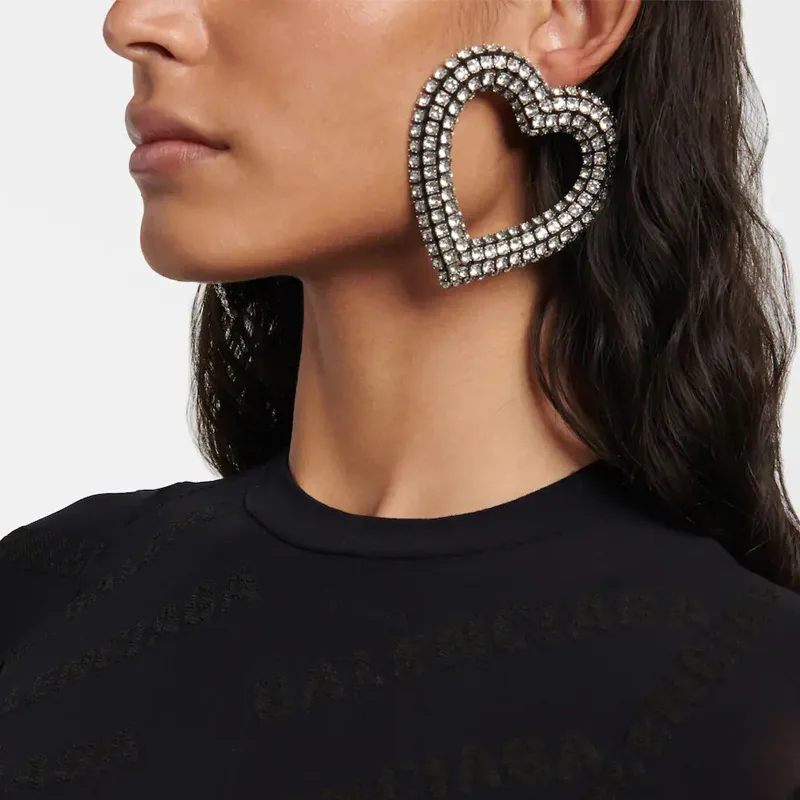 

Trendy Rhinestones Heart Hollow Clip Earrings Piercing Jewelry for Women Charming Couple Gifts Fashion Ear Accessories Party