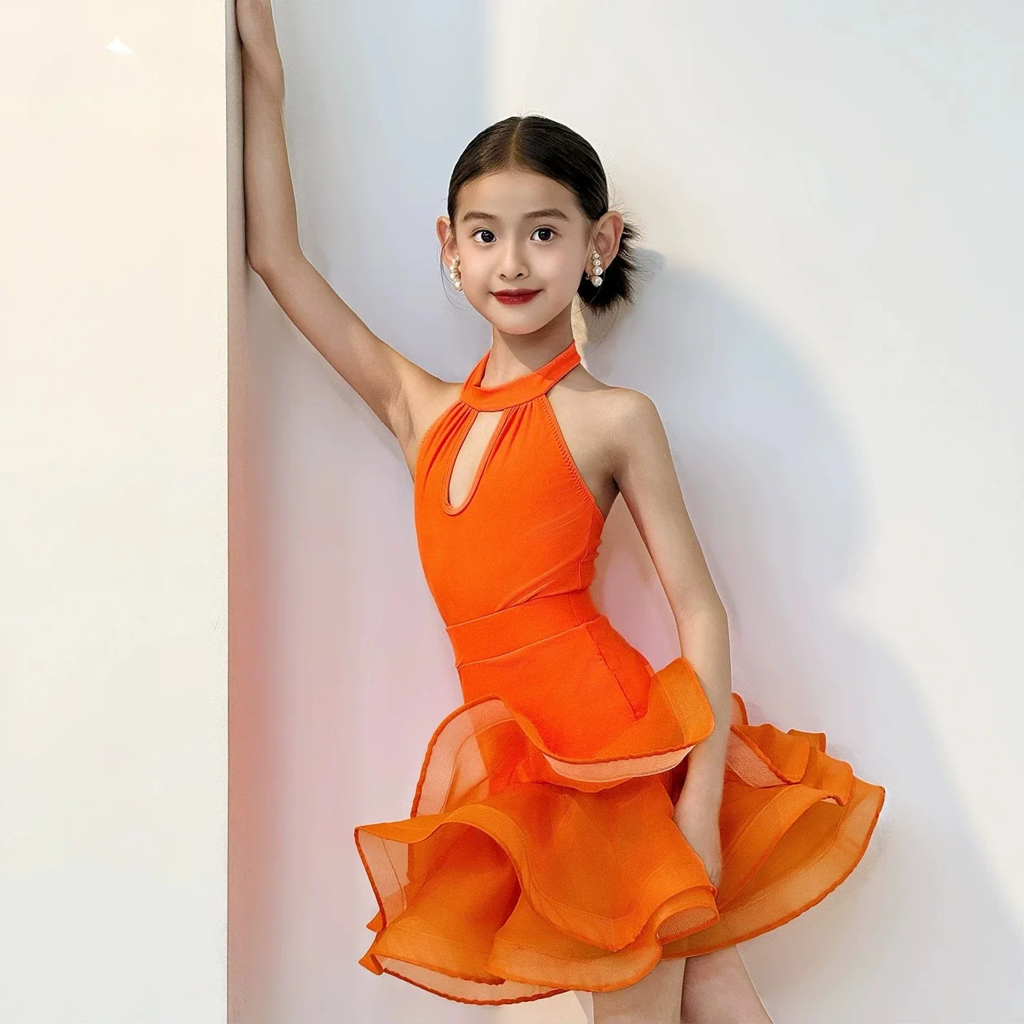 

Latin dance costume for girls 2026 new style summer training suit for children children's performance outfithigh-end dance skirt