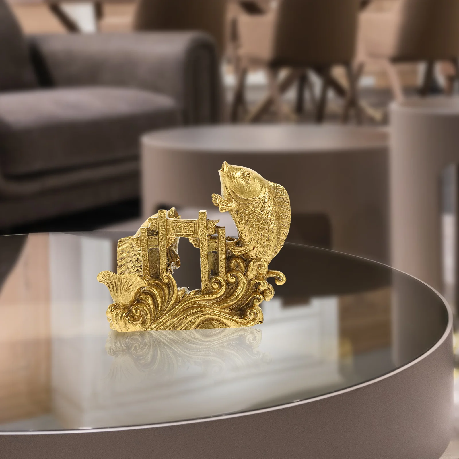 

Brass Carp Statue Vintage Style Compact Desktop Decor Stable Flat Bottom Small Decorative Brass Craft Ornament Creative Retro