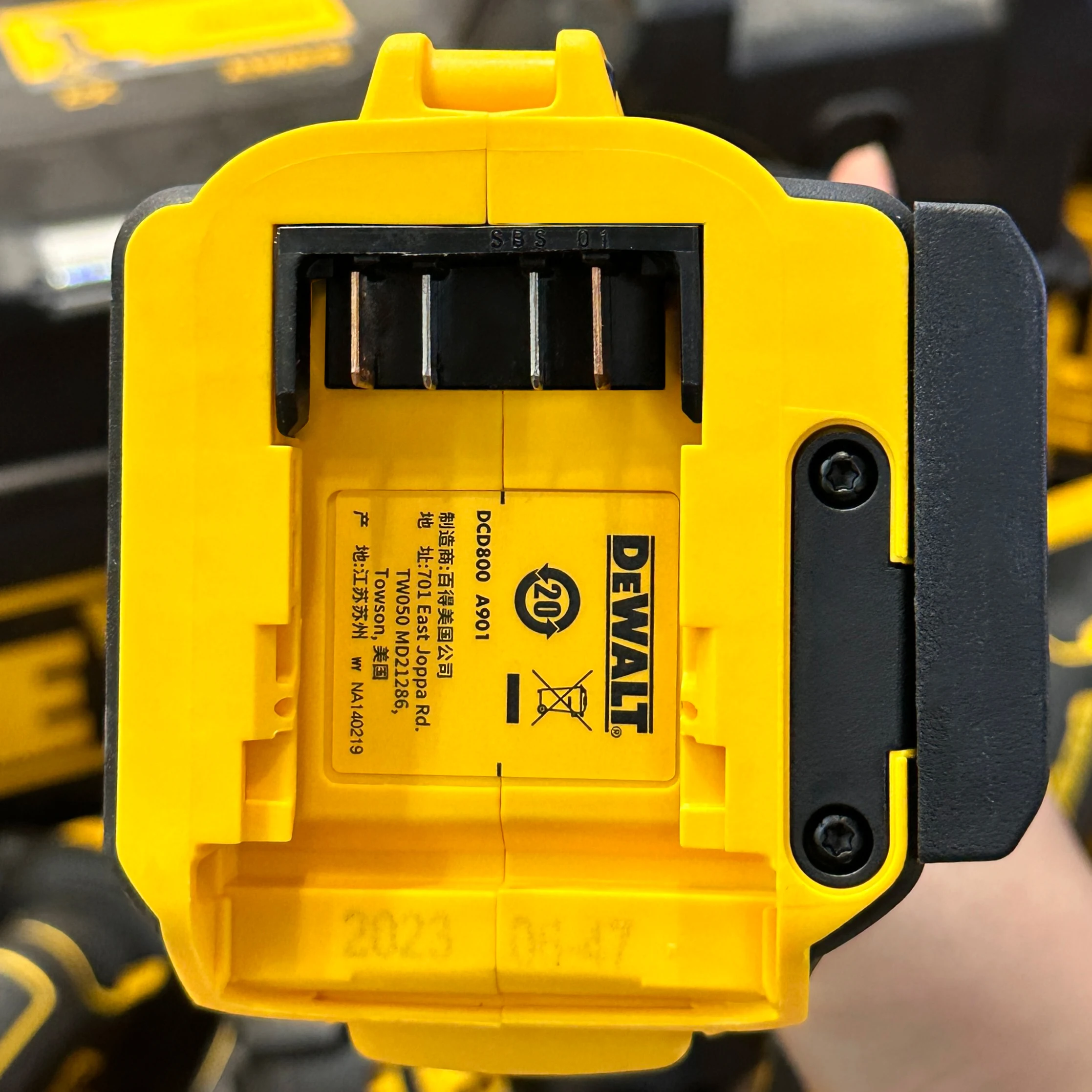 DeWalt DCD800 Brushless Cordless Electric Drill 20V Rechargeable Lithium Screwdriver Professional Wireless Drill Power Tools