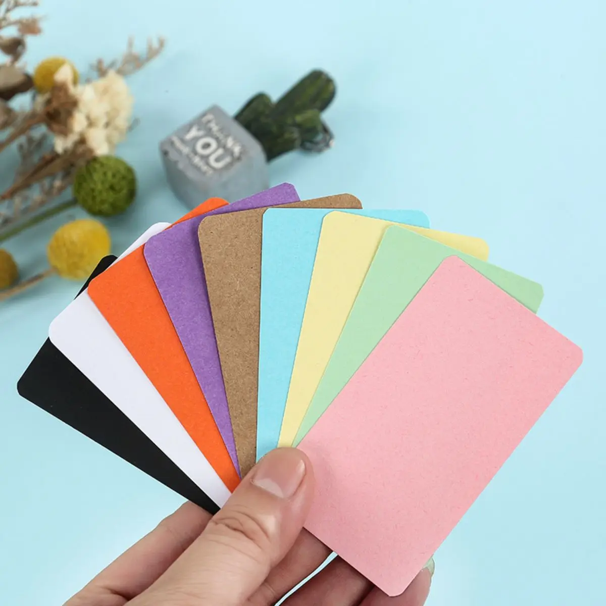 100Pcs Colorful Blank Kraft Paper Rounded Corners Glitter Gift DIY Index Cards (3.54 inches x 1.97 inches) Suitable for Studying