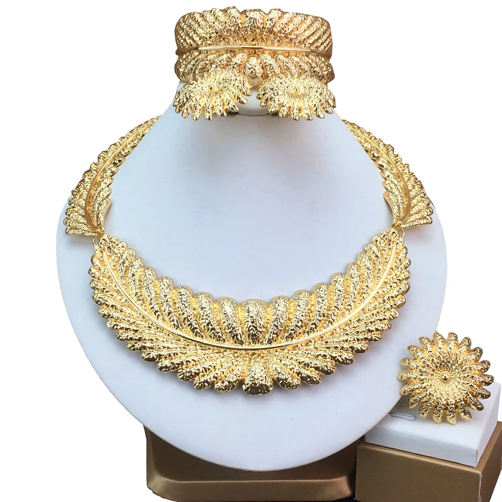 Fashion Italian Dubai Gold Plated Jewelry Set Simple Style Necklace All Copper Material Light Weight Flower Jewelry FHK16763