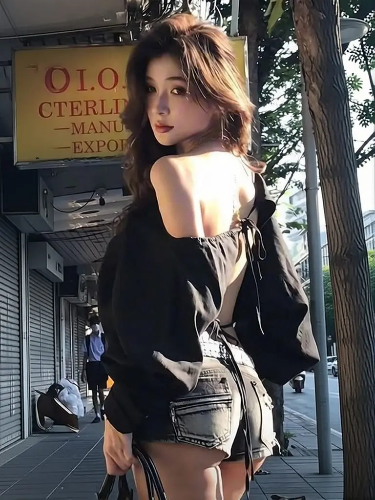 Sexy Backless Off Shoulder Top Women Long Sleeve Batwing Crop Top Lace Up Solid Color T Shirt Lady Casual Blouse New