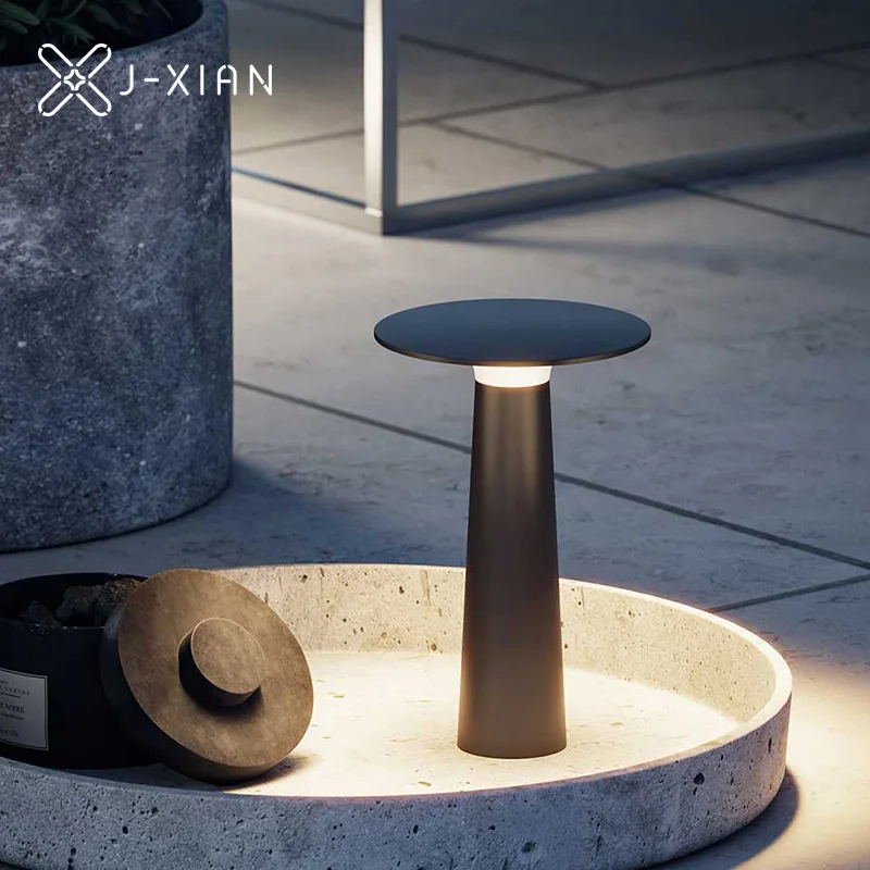 

Outdoor desk Garden lawn Rechargeable terrace Bar table Restaurant Villa landscape Decorative