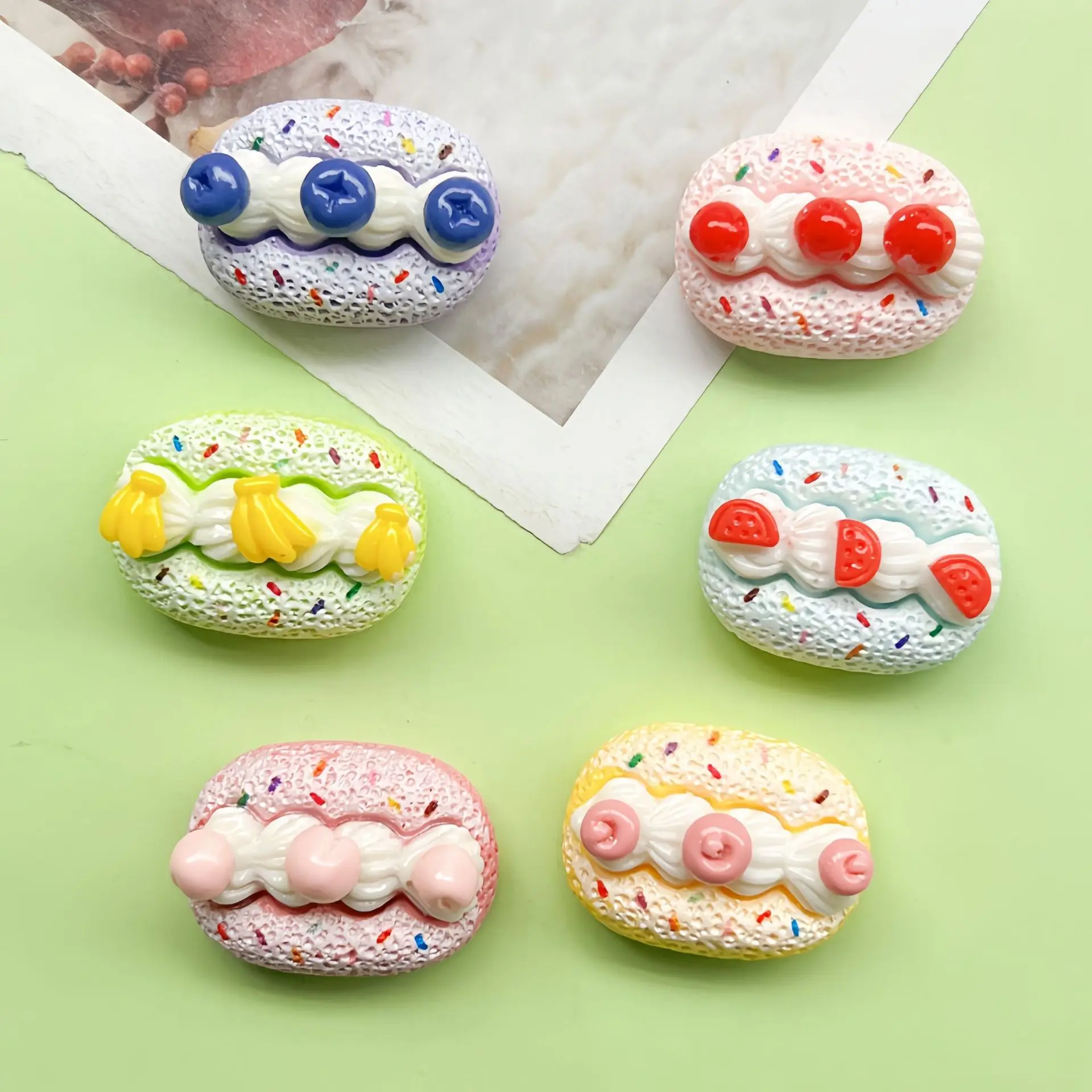 5Pcs Cute bread Cartoon Resin Flatback Diy Kawaii Resin Accessories Crafts Materials Scrapbooking Embellishment