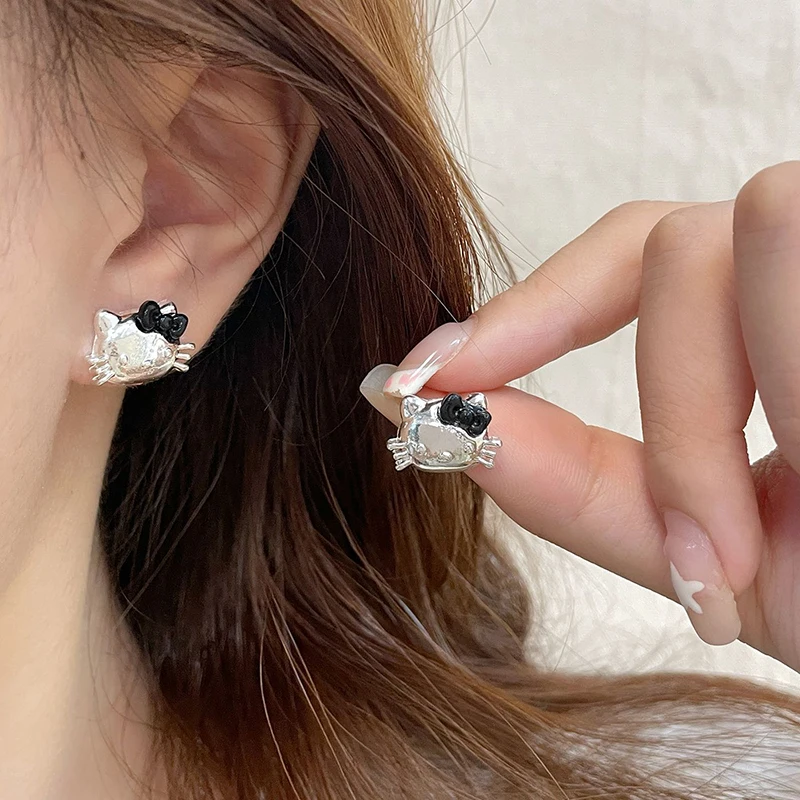 Kawaii Sanrio Hello Kitty anting lucu kartun Stud anting untuk wanita gadis trendi pesta aksesoris hadiah