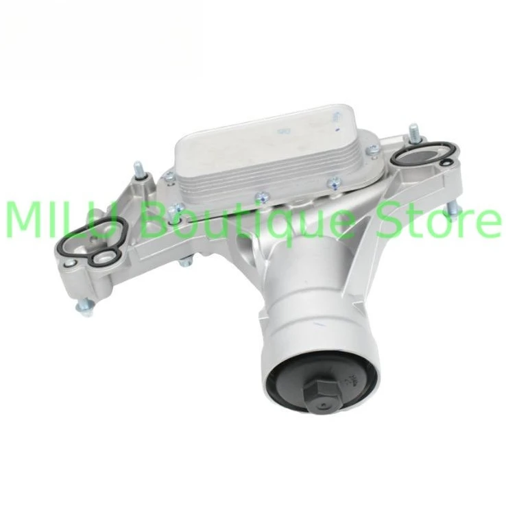 Suitable for Buick Yinglang 09-14 oil radiator 1.6/1.8 engine oil grid base cooler assembly