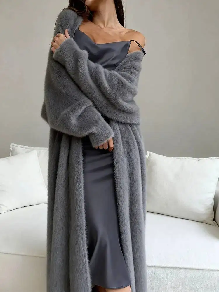 White Long Loose Knitted Cardigan Coat Women's Autumn Winter Polyester Fleece Soft Thick Street Style Pure Color Coat 6