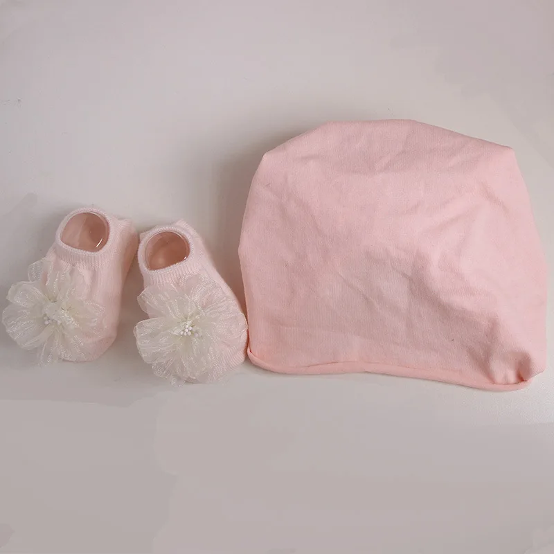 2pcs Baby Set Spring and Autumn Summer Thin Simple Can Love The Head Cap Children Flower Floor Socks