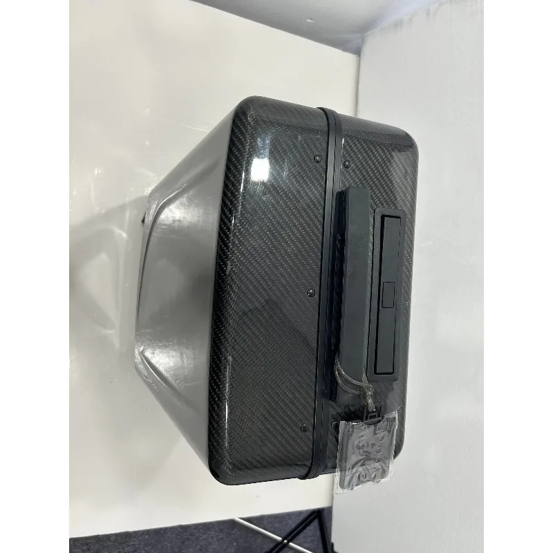 حقيبة حمل من ألياف الكربون مقاس 20 بوصة من MGOB حقائب سفر CVRV عالية الجودة بتصميم عصري TSA