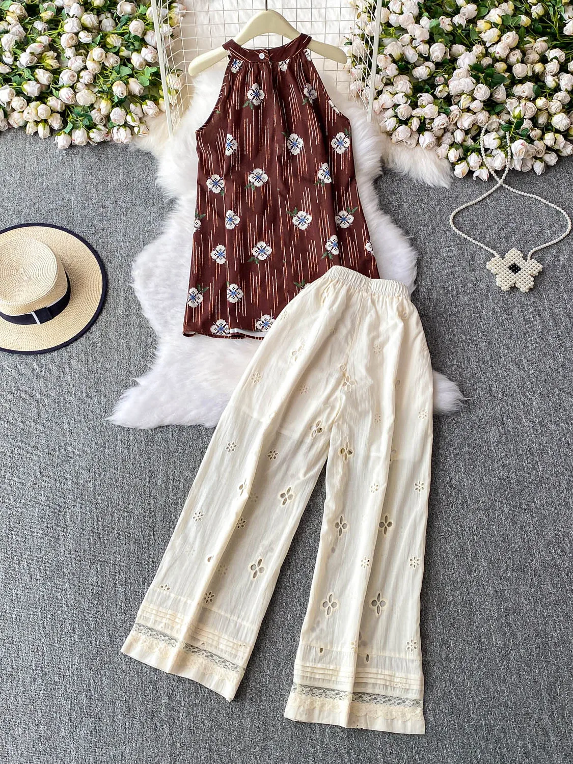 

Ele Printed Svel Ne Hanging Vest Long Hollow out Splice Wide Leg Pants Two Piece Set for Young Women Summer Faion