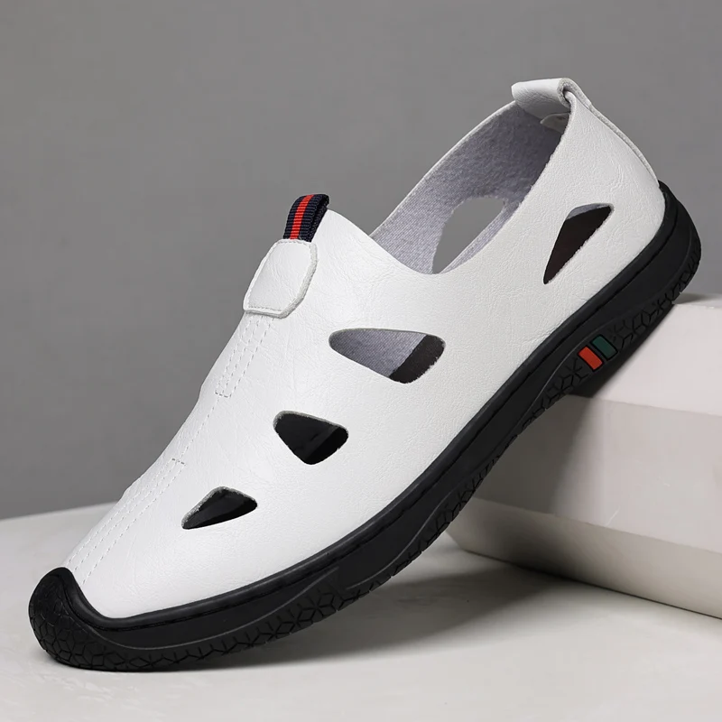 

Новые мужские летние дышащие легкие повседневные туфли для вождения и пляжа с мягкой подошвой и перфорацией