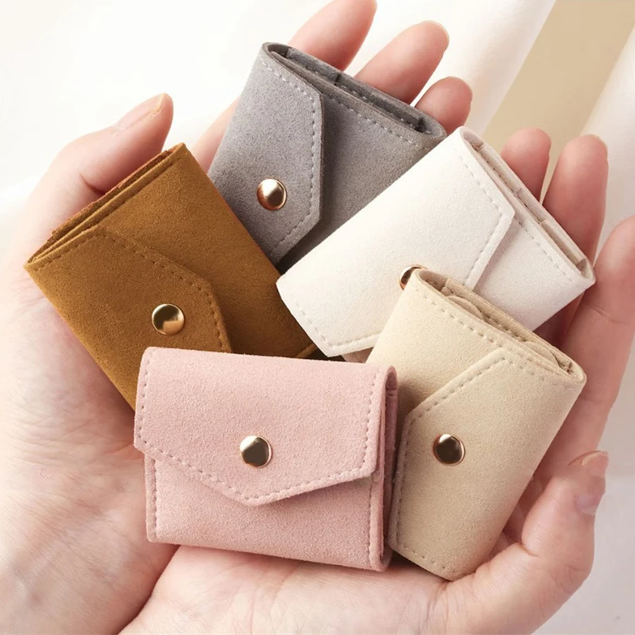 1 Set -Three Pieces Simple and Mini Jewelry Bag. Ear Stud Earrings Jewelry Bag. Compact and Lightweight Velvet Fabric Ring Bag.