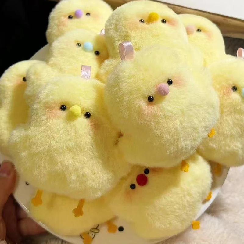 ตุ๊กตาไก่สีเหลืองน่ารัก 1/2 ชิ้น ของเล่นตุ๊กตาไก่ตัวเล็ก ตุ๊กตาไก่จิ๋ว ของตกแต่งกระเป๋า พวงกุญแจตุ๊กตาไก่