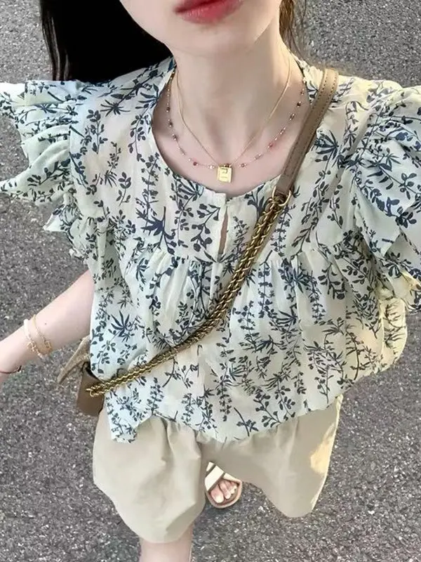

Elegant Floral Print Short Sleeve Shirt Women's Summer Fashion Design Delicate Fly Sleeve Top Straight Cut round Neck Blouse