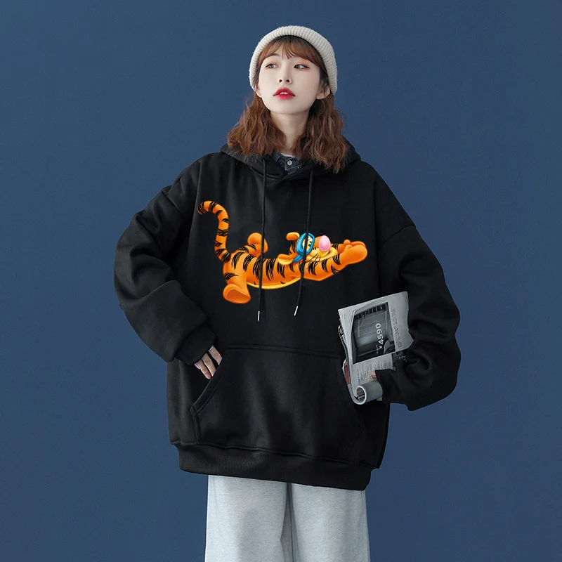 

Disney The Pooh Tigger fashion hoodie long-sleeved Hoodie Spring and autumn loose casual sports street lovers the same hoodie