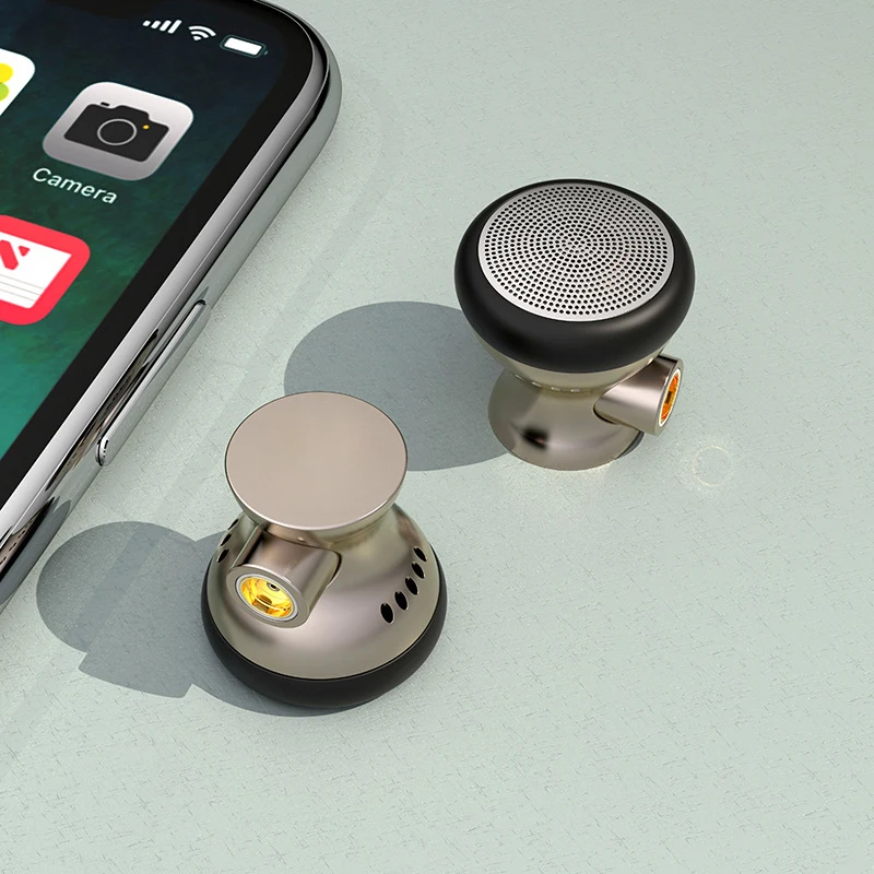 Aluminum Alloy Earphone Shell with Gold Finish for 15.4mm MMCX Flat Headphone Drivers and Distinctive Waist Drum Profile