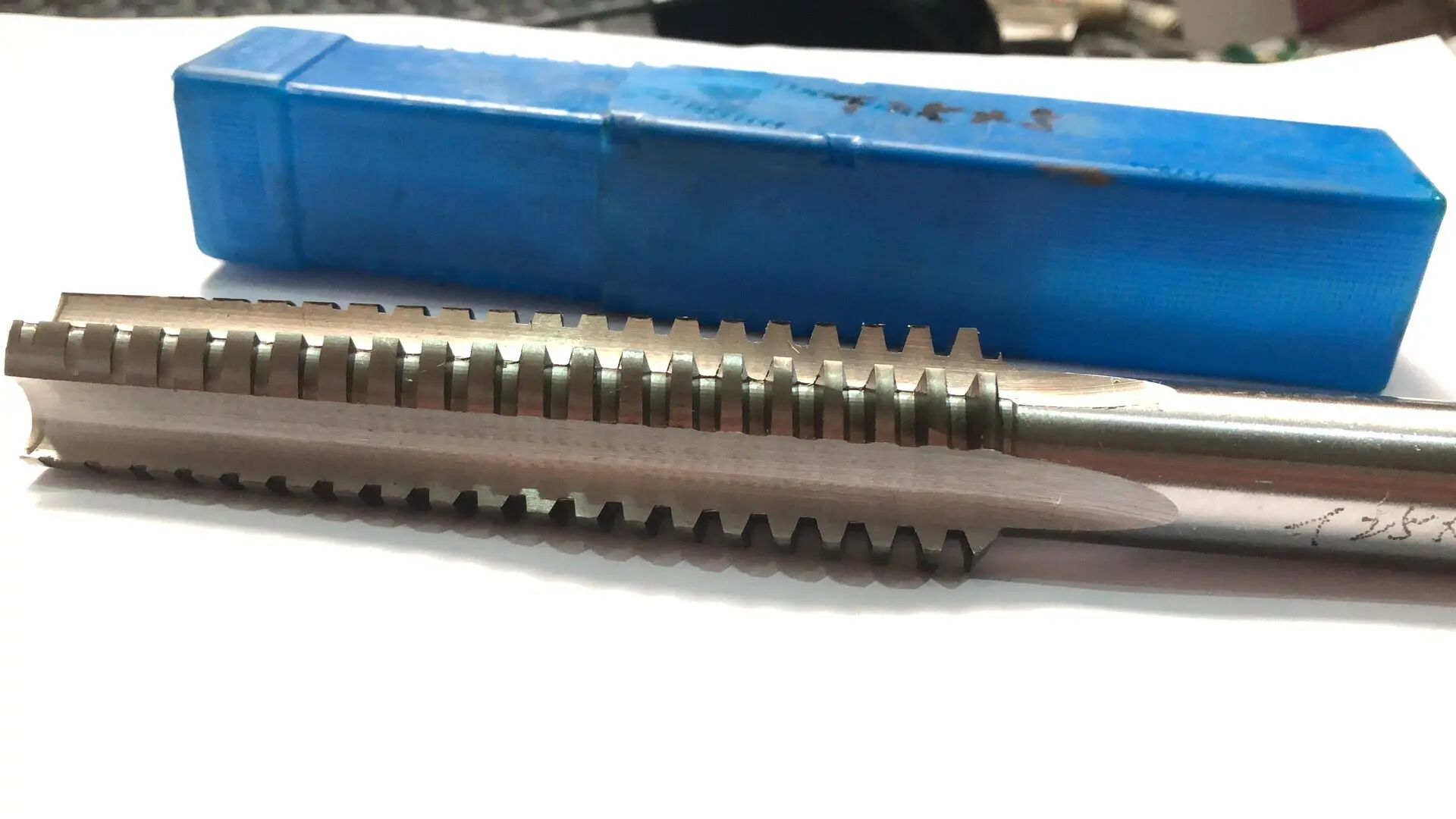 Trapezoidal teeth T-type thread machine taps Tr10 * 12 16 20 24 283036X23456 and other non-standard