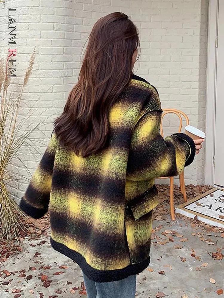 

LANMREM Lamb Wool Thick Casual Woolen Coats For Women Plaid Print Color Block Fashion Jacket Female Winter Warm Clothes 2DB1334