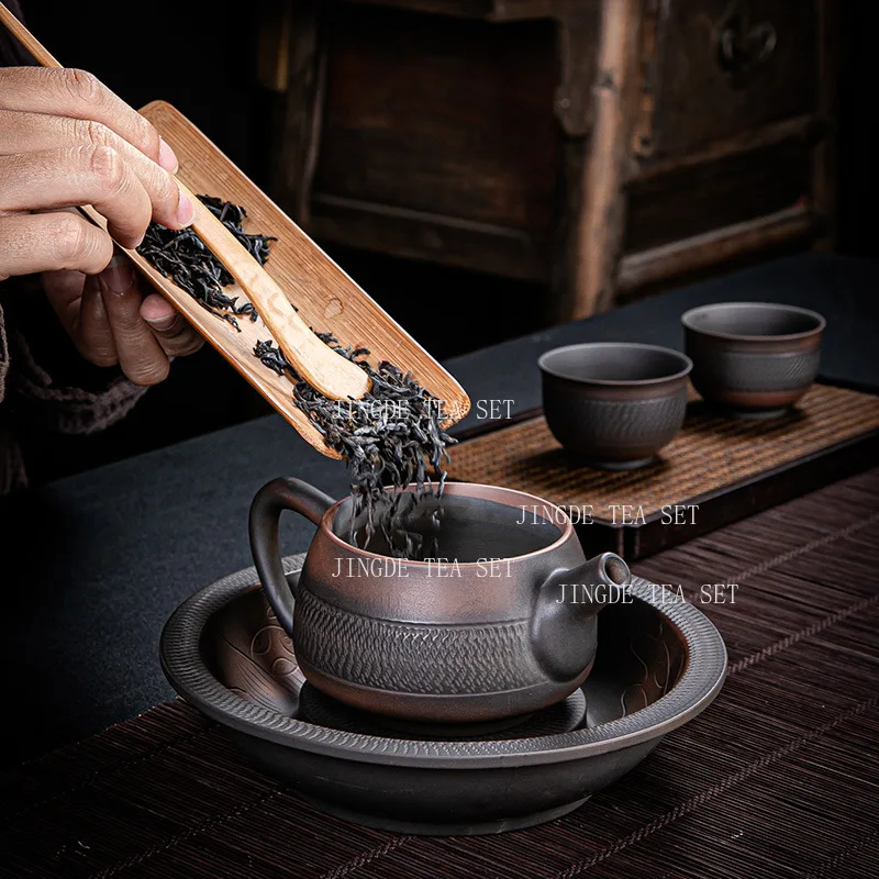Jump Knife Carved Yunnan Zitao Teapot Multiple Styles Purple Clay Kung Fu Tea Pot Chinese Traditional Gongfu Tea Brewing Vessel
