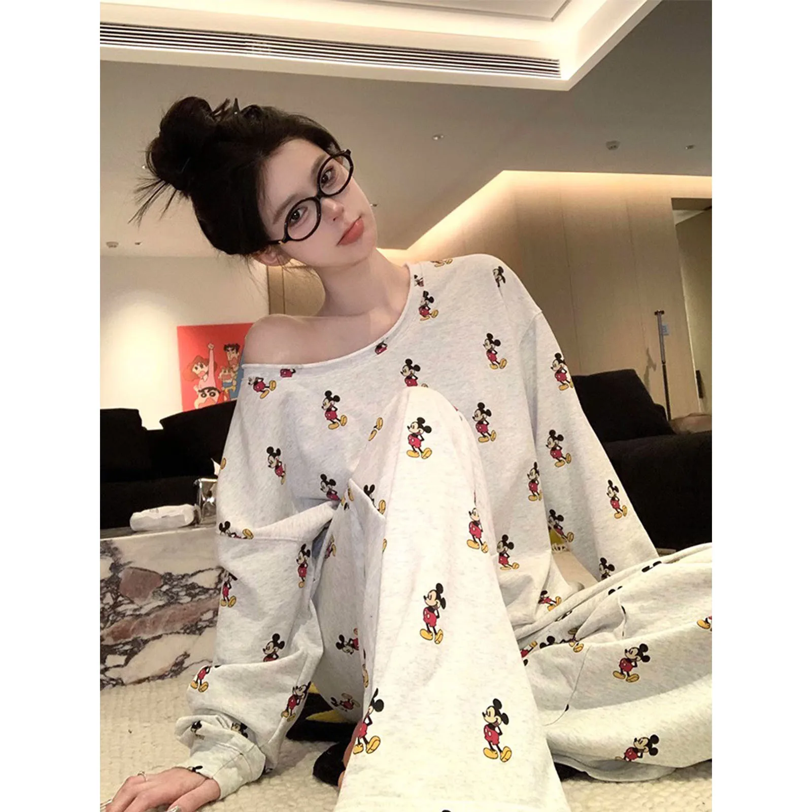 

Disney Mickey Pajamas Fashion Slanted Shoulder Nightgown Set Women's Comfortable Clothes Autumn Spring Cartoon Mickey Nightwear