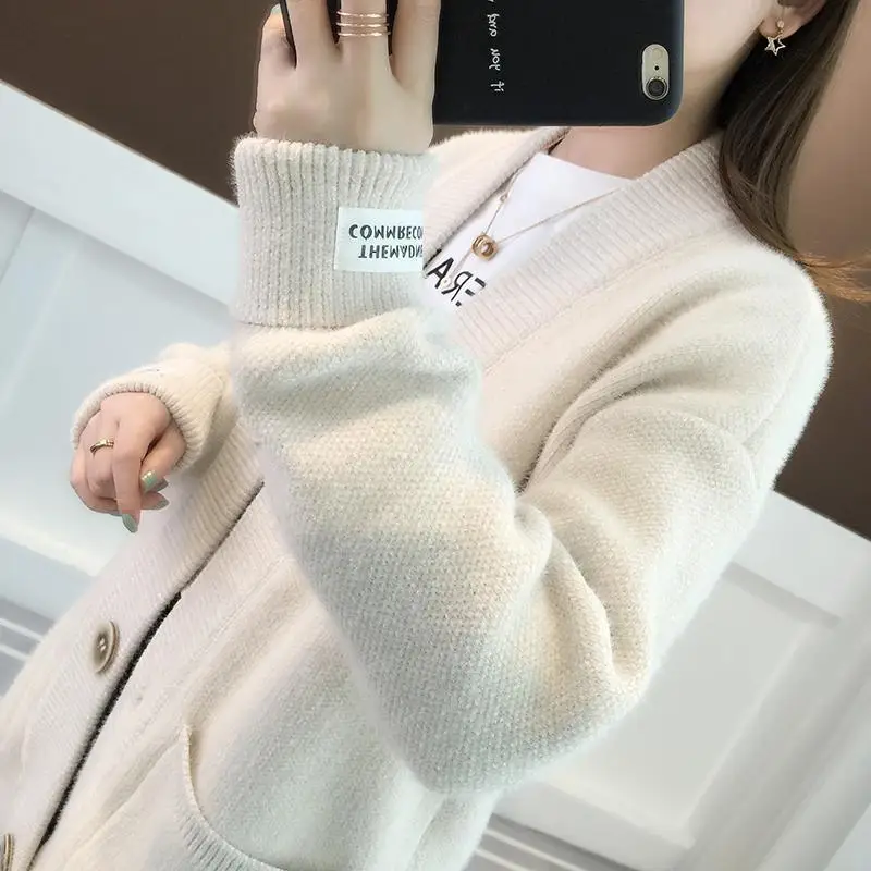 Femme Thick Lazy Style Three-dimensional Label Decorate Cardigan Keep Warm Knitting Sweaters Korean Button Straight Pocket Solid